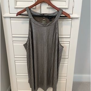 Torrid metallic tank. Size 2 (18-20). EUC
